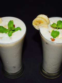 A picture of Banana Smoothie.