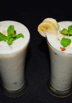 A picture of Banana Smoothie.