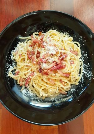 Foto principal de Espaguetis a la carbonara (con huevo)