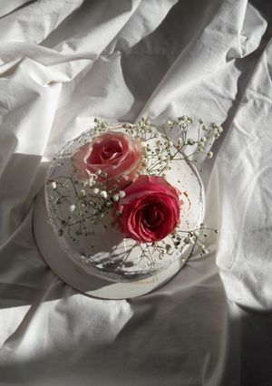 Une photo de Layer cake fleur naturelle