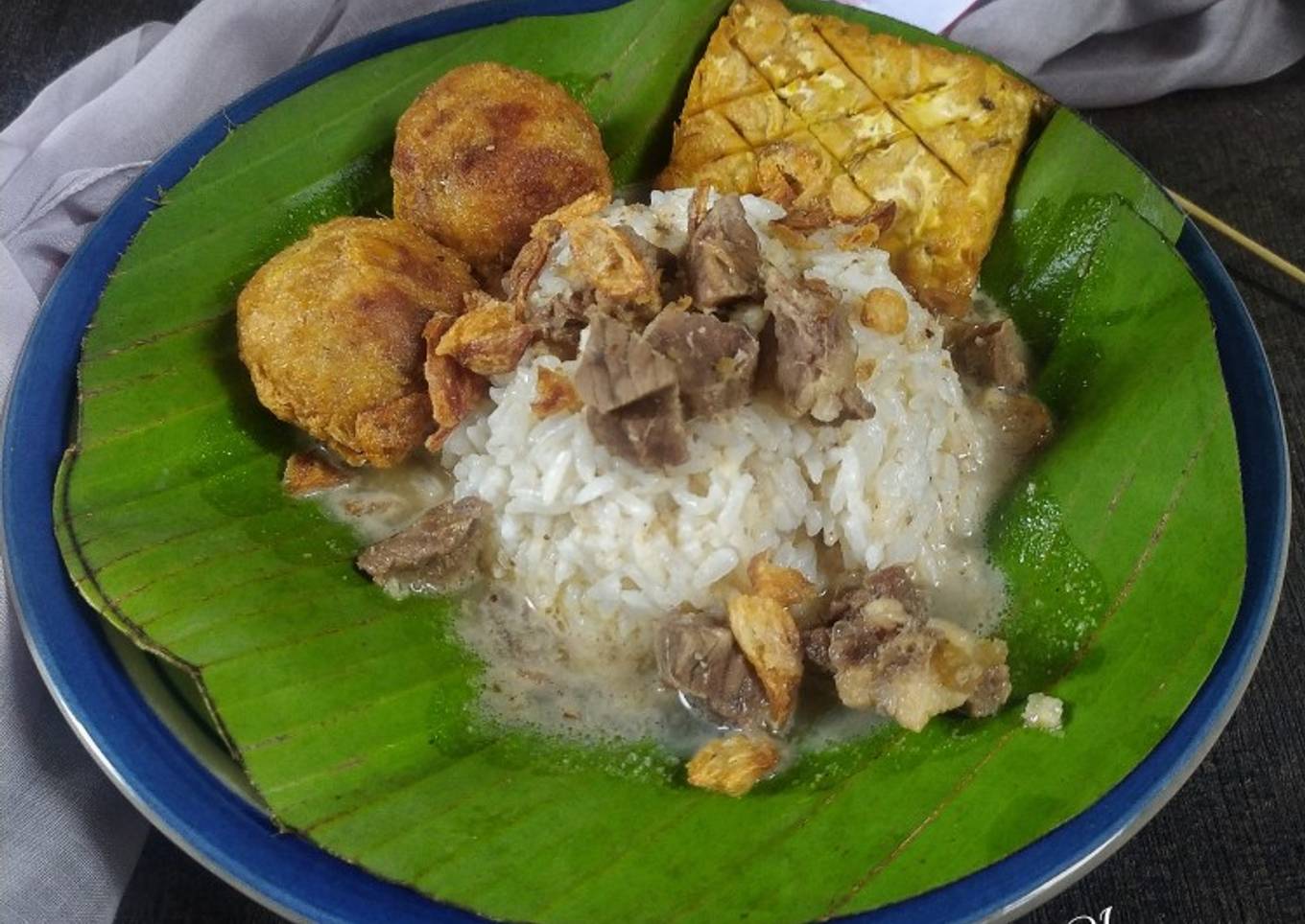 Nasi gandul khas pati