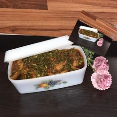 A picture of Spinach with dry fish soup.