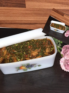 A picture of Spinach with dry fish soup.