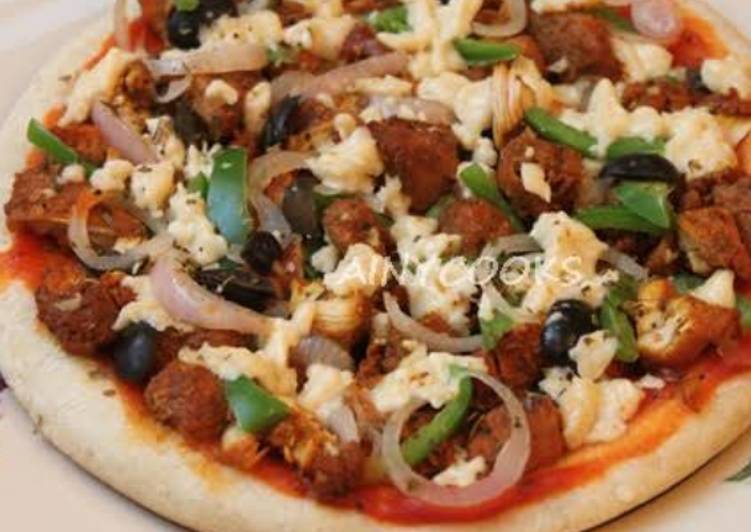 Step-by-Step Guide to Prepare Homemade Tawa Pizza