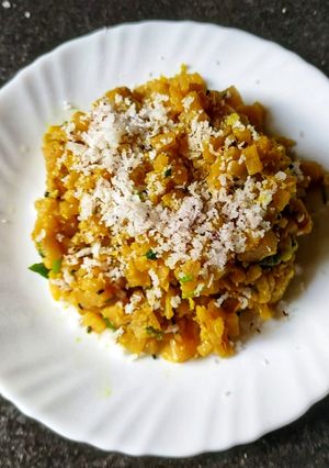 নারকেল দিয়ে থোড় ঘন্ট (Thor ghonto recipe in Bengali) রেসিপির প্রধান ছবি