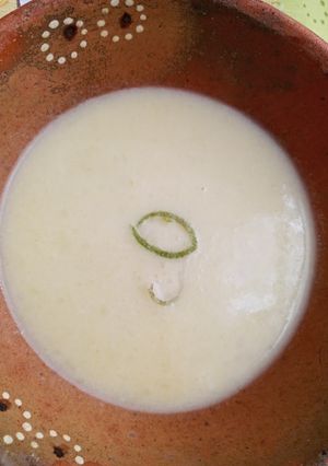 Una foto de Crema de puerro 🌿🍵