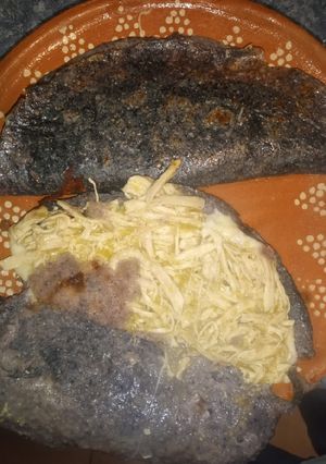 Una foto de Quesadillas de pollo verde