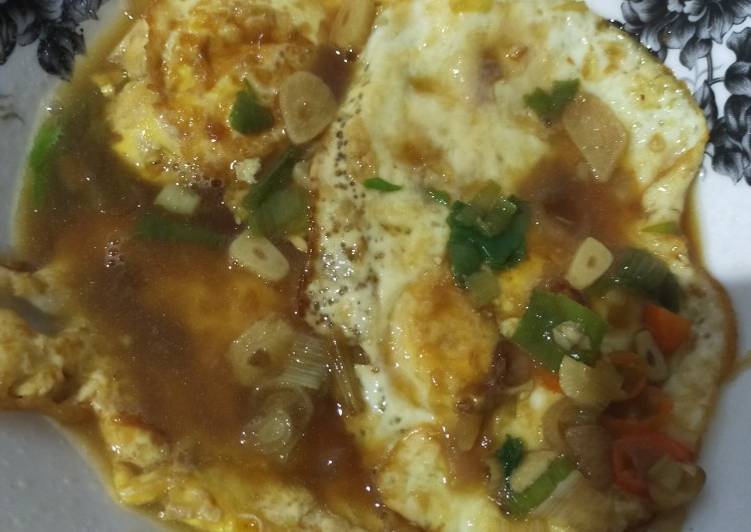 Telur Saus Tiram Pedas Sedikit