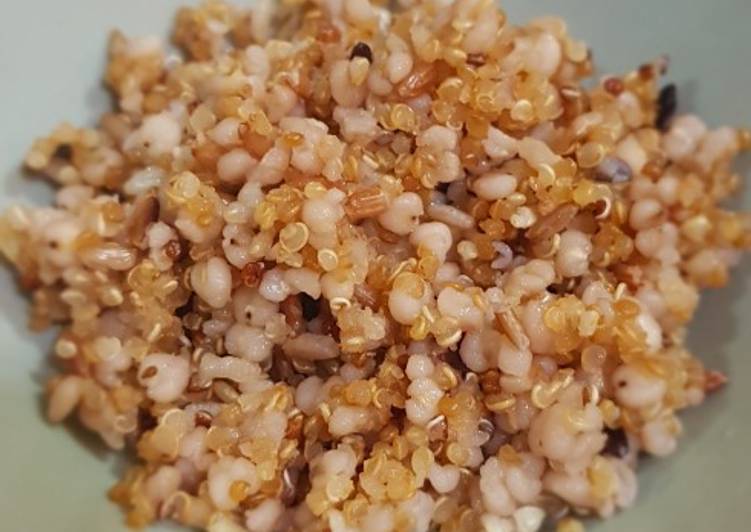 Langkah Mudah untuk Membuat Nasi Sorgum Quinoa yang Lezat Sekali