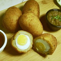A picture of Egg chop.
