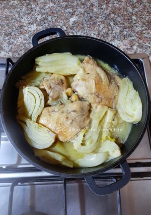 Une photo de Tajine de poulet au fenouil 🍋