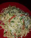 Linguini en salsa blanca con pollo