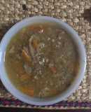 Sopa de col o repollo con chorizo