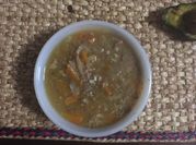 Una foto de sopa de col