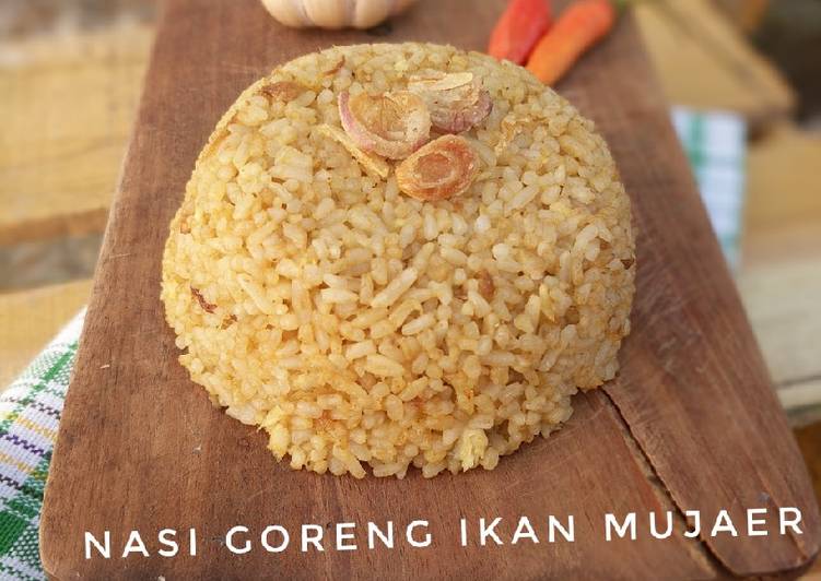 Nasi Goreng Ikan Mujaer