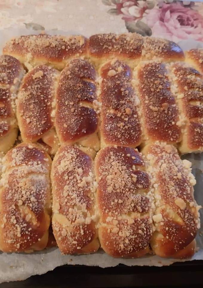 Булочки здобні.... Домашня випічка