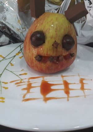 A picture of In cage apple drakulla.