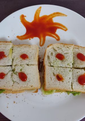 A picture of Veg sandwich.