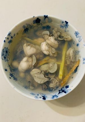 鮮蚵清湯 的食譜成品照片