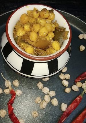 A picture of Kabuli chanapickle.