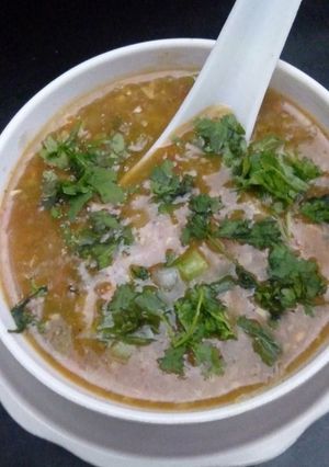 મિક્સ વેજિટેબલ સૂપ(Mix Veg soup recipe in gujarati) રેસીપી મુખ્ય ફોટો
