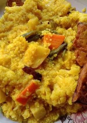 সবজি খিচুড়ি (sabji khichdi recipe in bengali) রেসিপির প্রধান ছবি