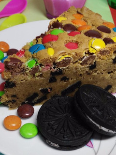 Foto principal de Tarta oreo con lacasitos