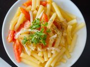 A picture of nui xào chay