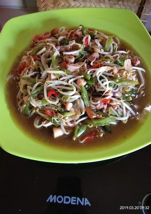 Foto resep Oseng oseng cumi buncis toge pedes nampolll