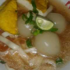 รูปของ Cilok kuah mudah