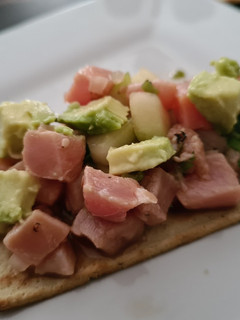 Una foto de Ceviche de Atún