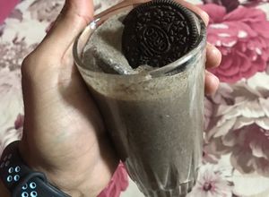 صورة لوصفة ميلك شيك الاوريو سريع
