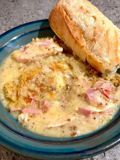 A picture of Chicken Cordon Bleu Casserole.