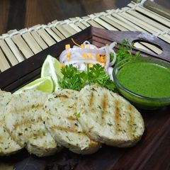 Grilled Chicken Salami A picture of Grilled Chicken Salami.