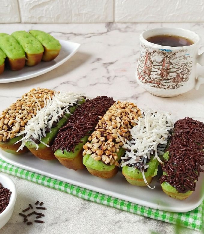 Resep Kue Pukis Pandan (Tanpa Mixer) oleh Ria Puspita S. - Cookpad