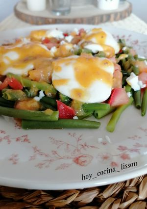 Una foto de Ensalada de judías Bobby con salsa de anchoas