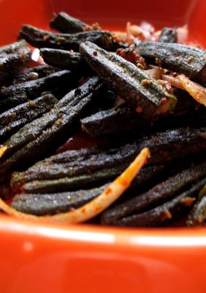A picture of Microwave Kukurit Bhendi - Crunchy Okra in Microwave Step By Step Recipe.