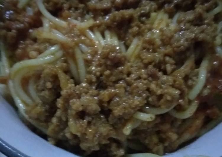 Recipe of Favorite Mince meat with spaghetti #author&#39;s marathon