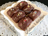 Tray bake chocolate slices: