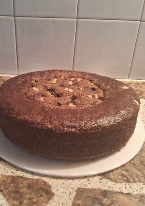 Una foto de Bizchuelo de chocolate y arándanos