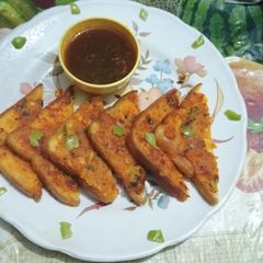 A picture of Healthy tasty yummy soft moong dal toast.