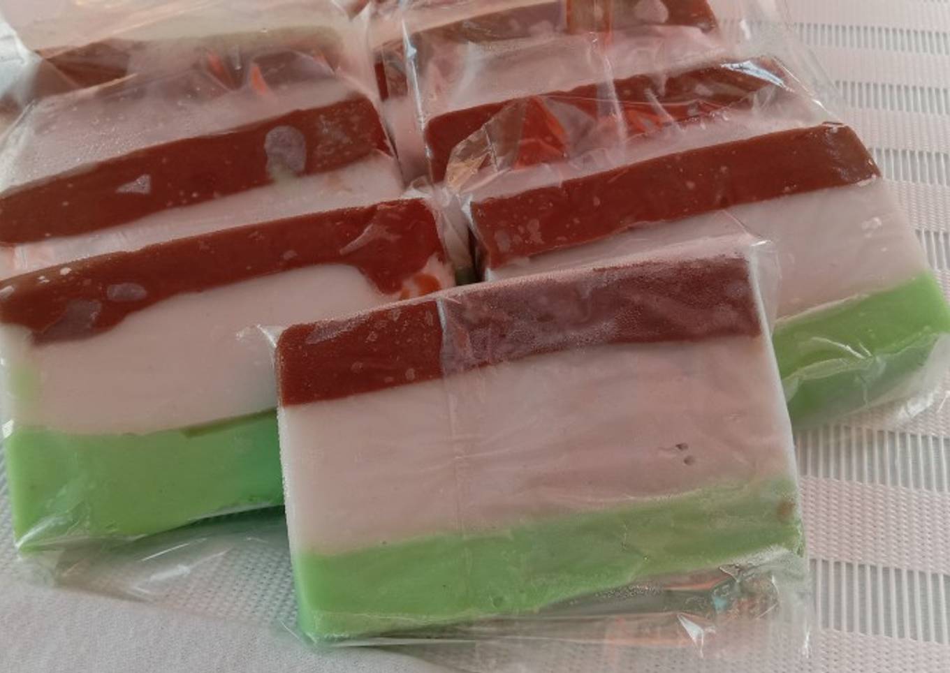 Es Gabus Coklat Pandan