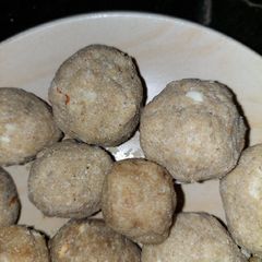 Jowar laddu A picture of Jowar laddu.
