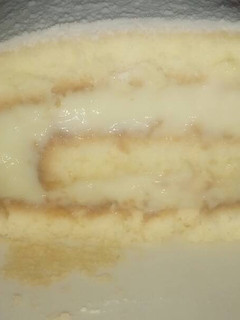 Foto de ROCAMBOLE (recheado com creme de leite condensado)