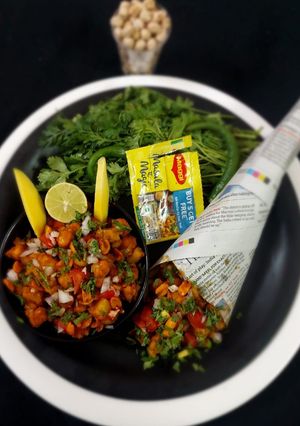 A picture of Maggi Masala Chole Chaat.