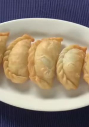 કોબી ના ઘુઘરા રેસીપી મુખ્ય ફોટો