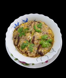 thịt chưng trứng muối