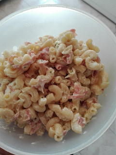 Una foto de Pasta de codito con brócoli y jamón