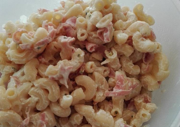 Pasta de codito con brócoli y jamón Receta de Aline Oliva Cookpad