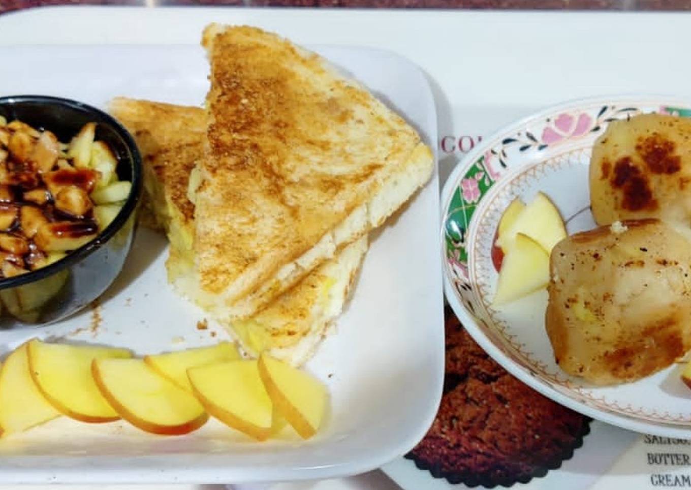 Apple Toast n balls